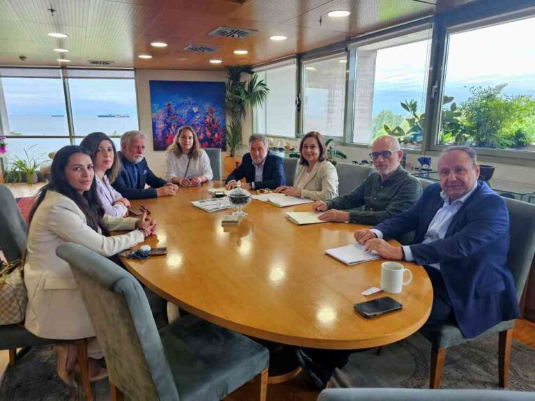 Υπεγράφη η σύμβαση για τη δημιουργία ποδηλατόδρομου στο παραλιακό μέτωπο Θεσσαλονίκης-Καλαμαριάς
