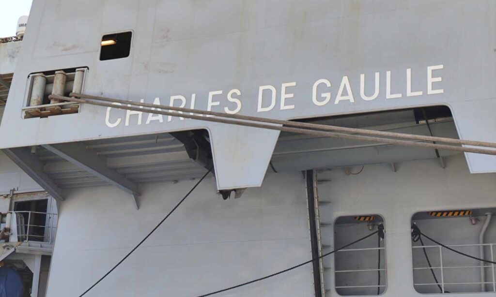 Χανιά: Στην αμερικανική βάση της Σούδας το γαλλικό αεροπλανοφόρο Charles De Gaulle (βίντεο)