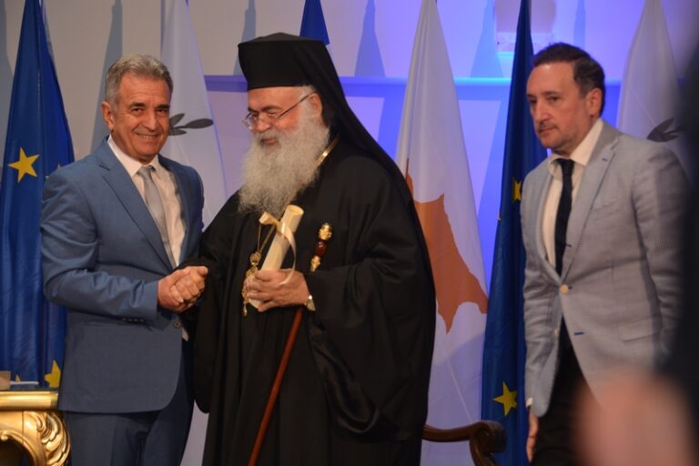 Aλεξανδρούπολη: Επίτιμος δημότης ο Αρχιεπίσκοπος Κύπρου κ. κ. Γεώργιος