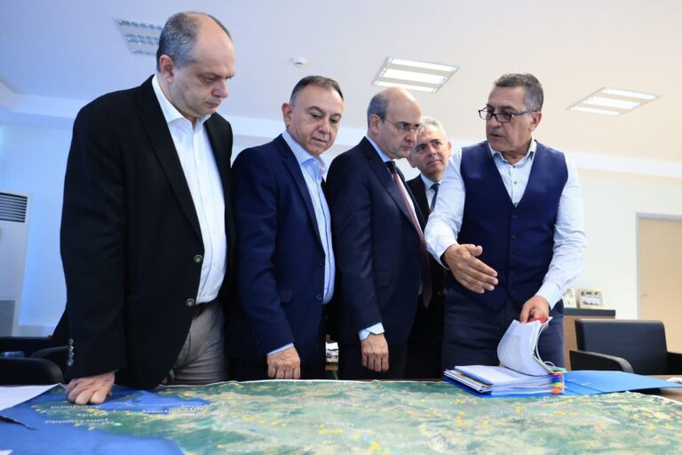 Συνάντηση Περιφερειάρχη Θεσσαλίας με τον Υπουργό Εθνικής Οικονομίας Κ. Χατζηδάκη