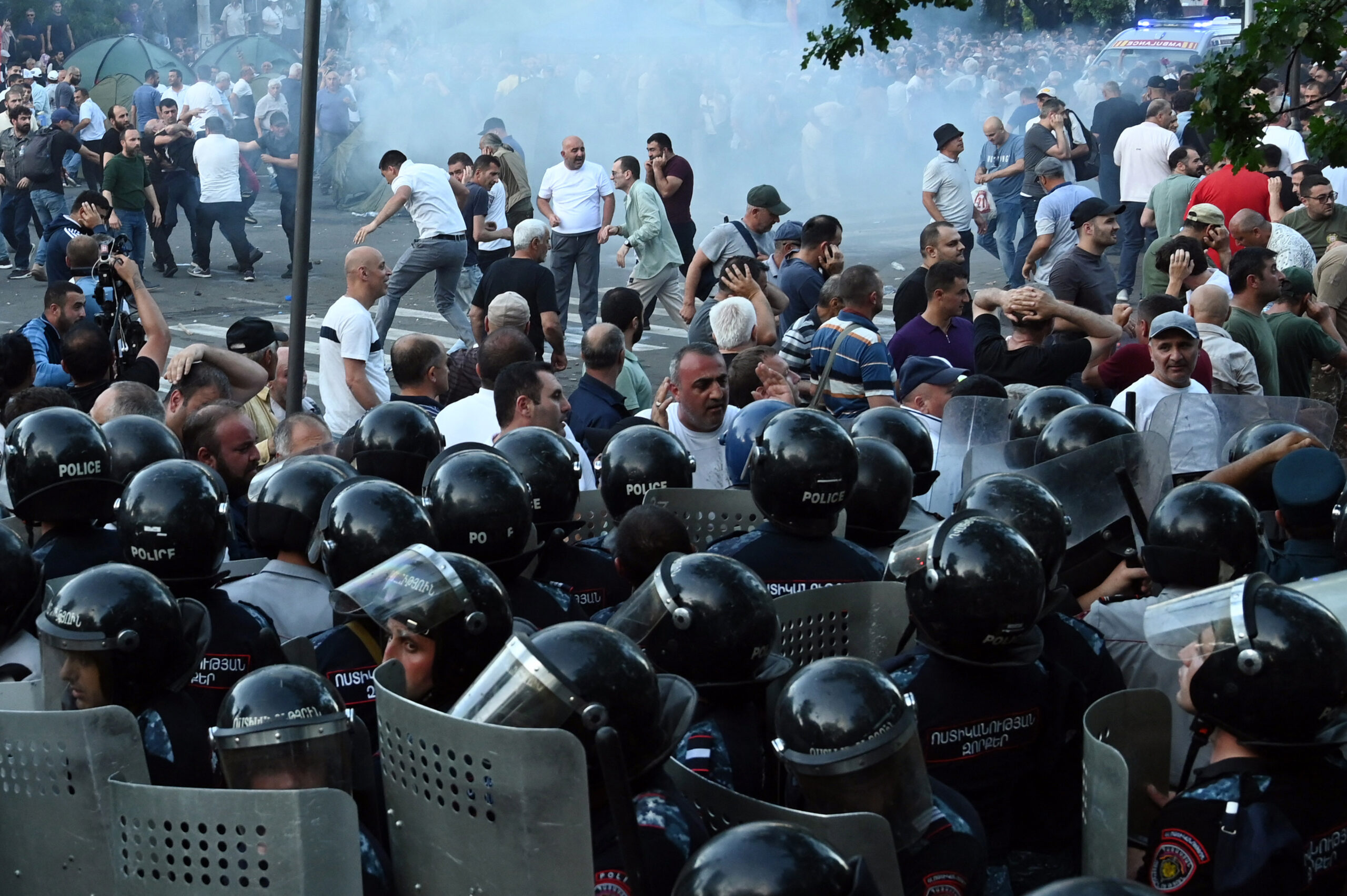 ARMENIA-AZERBAIJAN-CONFLICT-POLITICS-DEMONSTRATION
