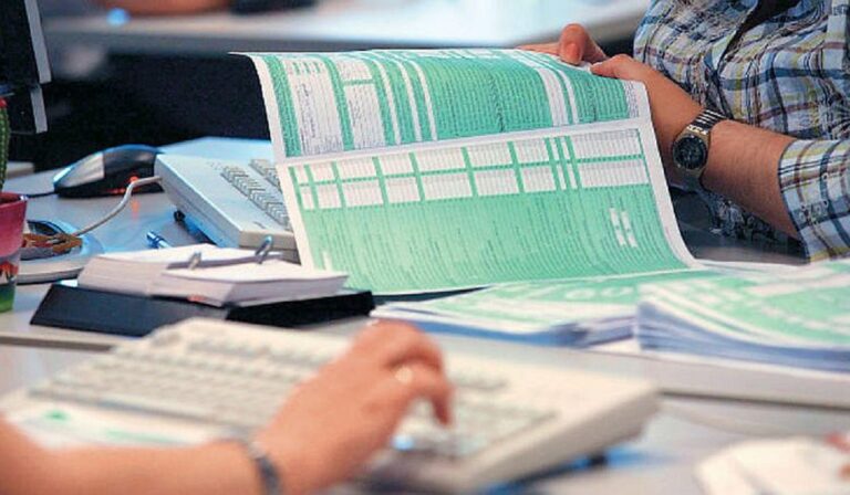 Αναδρομικά: Άνοιξε η πλατφόρμα για τροποποιητικές – Οι ημερομηνίες για δηλώσεις και καταβολή του φόρου, διευκρινίσεις από ΑΑΔΕ
