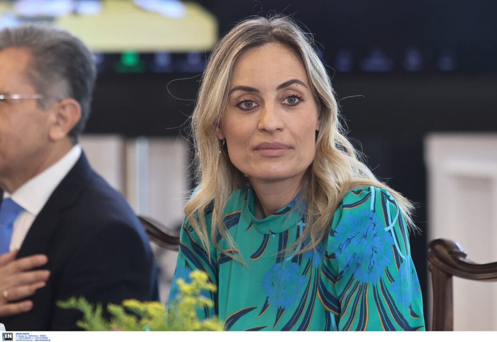 Στο Μαξίμου οι νεοεκλεγμένοι ευρωβουλευτές – Τα σενάρια περί ανασχηματισμού και οι ζυμώσεις