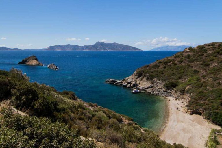 Σάμος: Μεγάλη επιχείρηση για τον εντοπισμό 74χρονου Ολλανδού