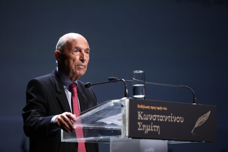 Κ. Σημίτης: Η ψήφος στο ΠΑΣΟΚ-ΚΙΝΑΛ συμβάλλει σε ένα ισχυρό Σοσιαλδημοκρατικό ανάχωμα στην επίθεση της ακροδεξιάς
