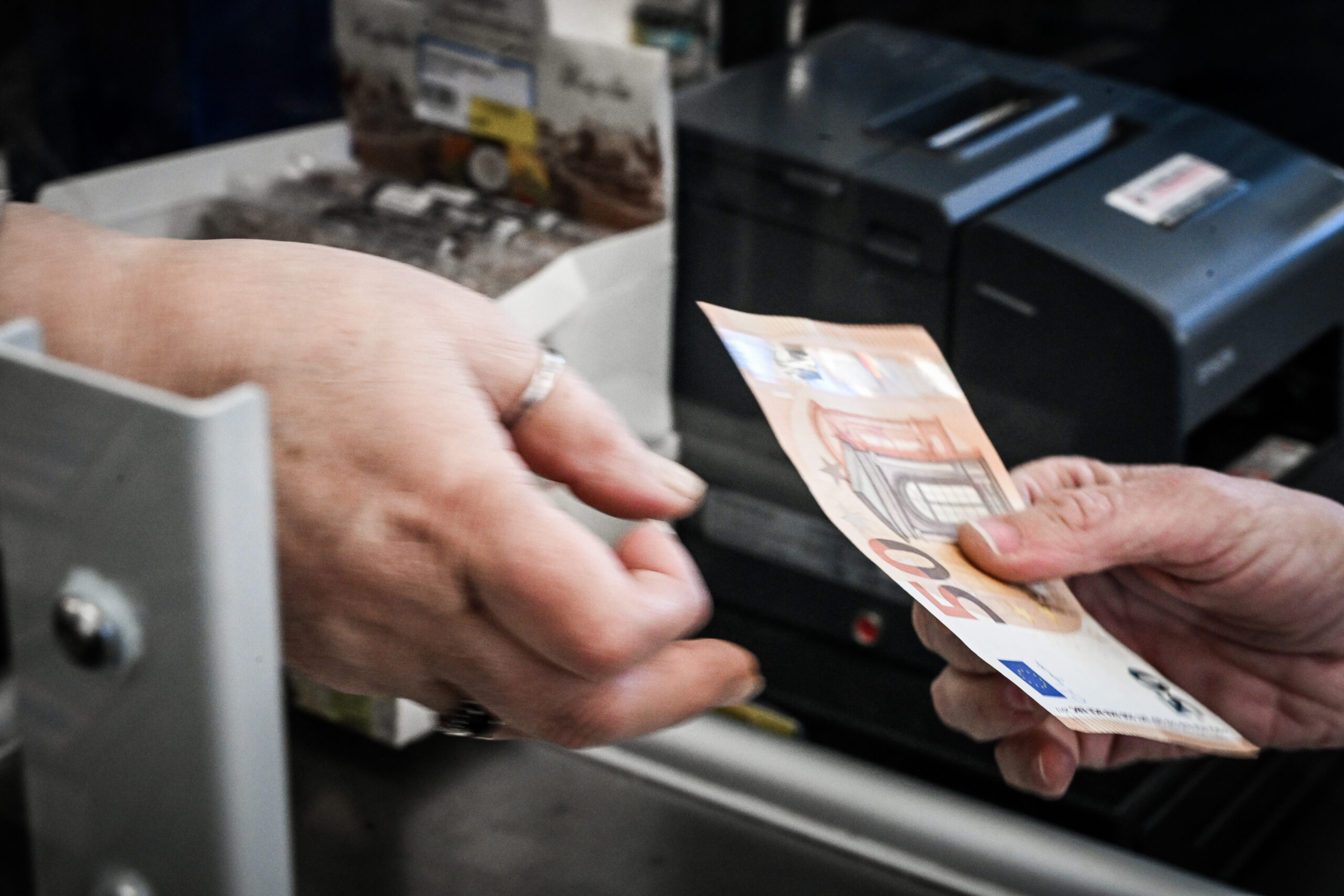 Πάνω από 3.000 σε μόλις μιας εβδομάδα, τα αιτήματα των Μικρομεσαίων Επιχειρήσεων για ρευστότητα μέσω του ΤΕΠΙΧ ΙΙΙ