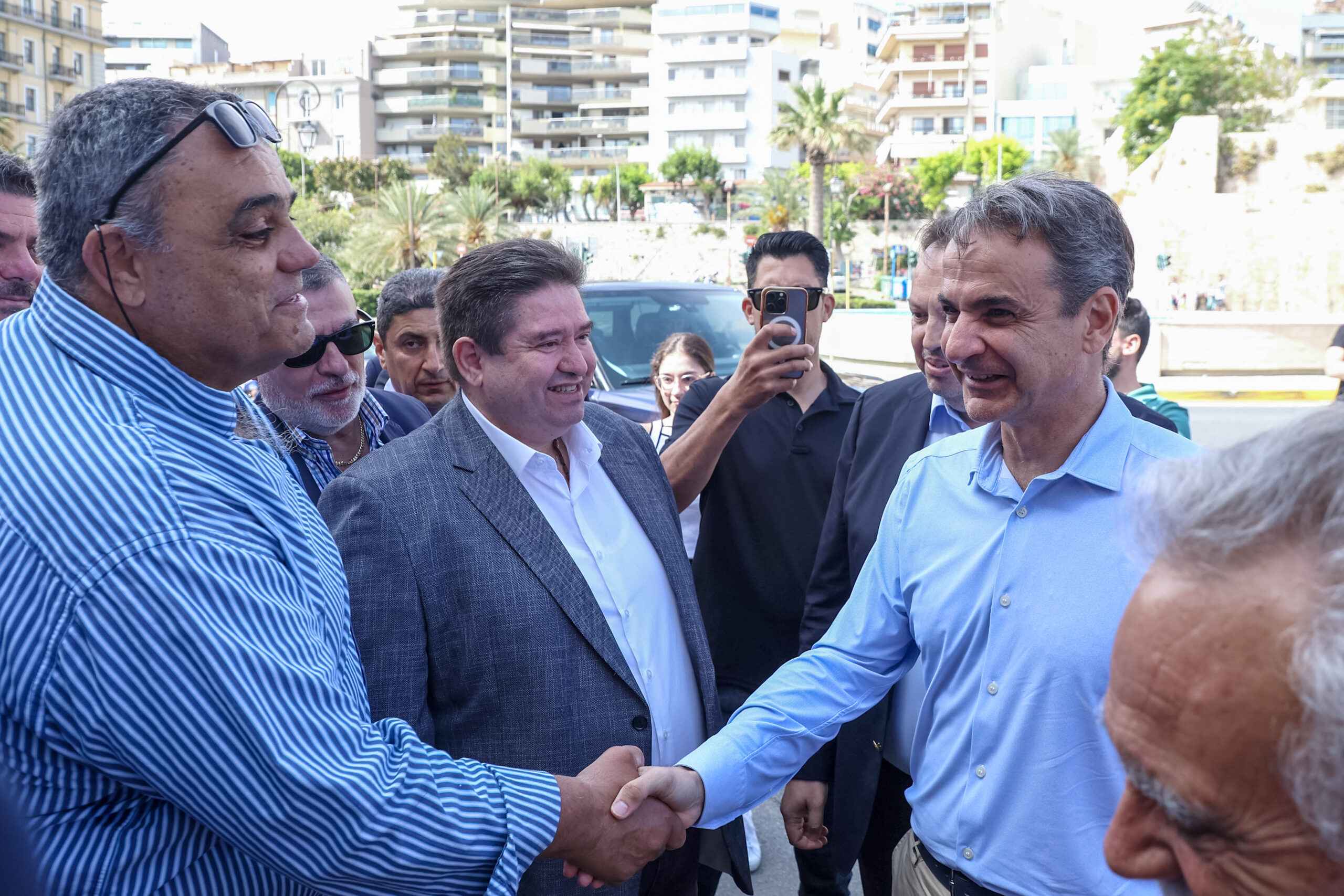 ΕΠΙΣΚΕΨΗ ΤΟΥ ΠΡΩΘΥΠΟΥΡΓΟΥ ΚΥΡΙΑΚΟΥ ΜΗΤΣΟΤΑΚΗ ΣΕ ΗΡΑΚΛΕΙΟ ΚΑΙ ΡΕΘΥΜΝΟ (ΣΤΕΦΑΝΟΣ ΡΑΠΑΝΗΣ / EUROKINISSI)