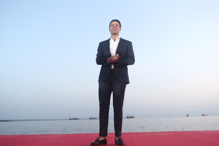 Αντιπαράθεση για το «πόθεν έσχες» Κασσελάκη: «Πυρά» από τη ΝΔ – Ο ΣΥΡΙΖΑ ζητά στη δημοσιότητα την τωρινή περιουσιακή κατάσταση του Πρωθυπουργού