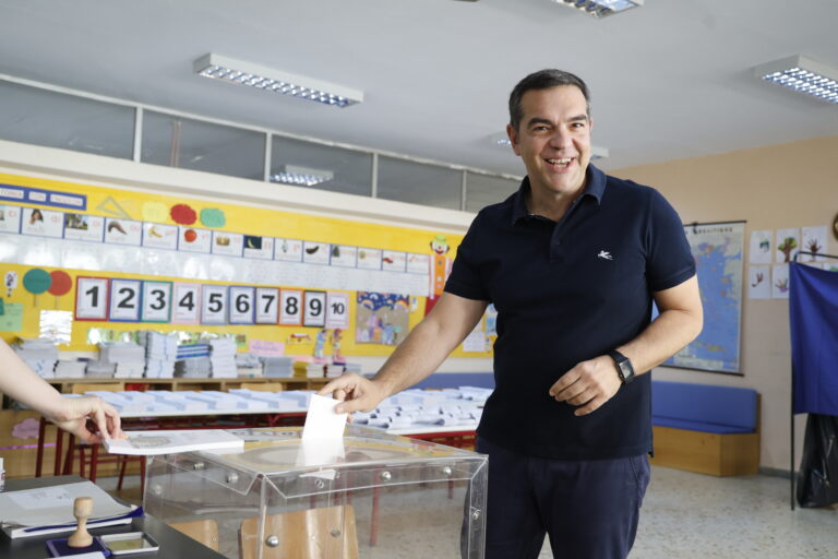 Στην Κυψέλη ψήφισε ο Αλέξης Τσίπρας