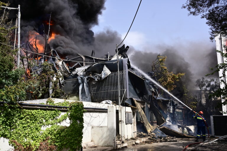 Φωτιά σε σπίτι στα Σπάσματα Κεφαλονιάς απο έκρηξη φιάλης υγραερίου – Ένας 65χρονος σοβαρά τραυματισμένος – Έχει διασωληνωθεί