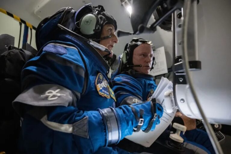 Boeing: Γιατί οι αστροναύτες του Starliner βρίσκονται ακόμη στο Διάστημα;