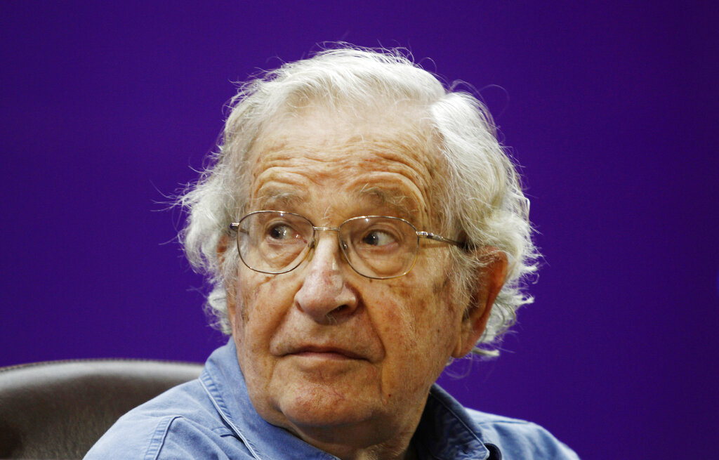 Chomsky-inmigrantes