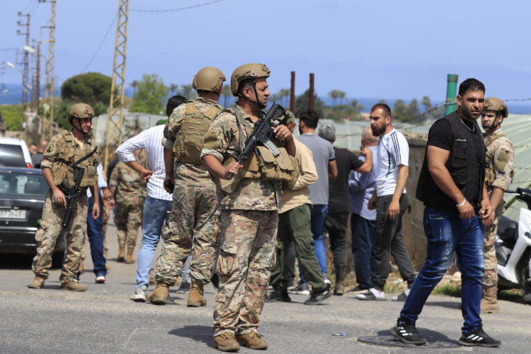 Συρία: Τουλάχιστον 16 νεκροί, μεταξύ των οποίων και Ιρανός στρατιωτικός σύμβουλος, σε αεροπορική επιδρομή του Ισραήλ