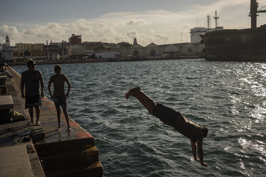 Climate Americas' Heat Wave Weather