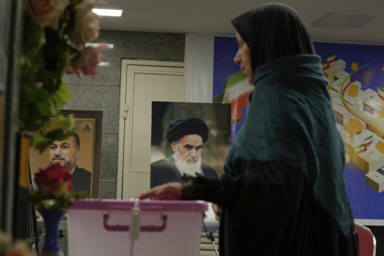 Ιράν: Άρχισε η ψηφοφορία για τις προεδρικές εκλογές – 61 εκατ. ψηφοφόροι καλούνται να εκλέξουν τον διάδοχο του Εμπραχίμ Ραϊσί