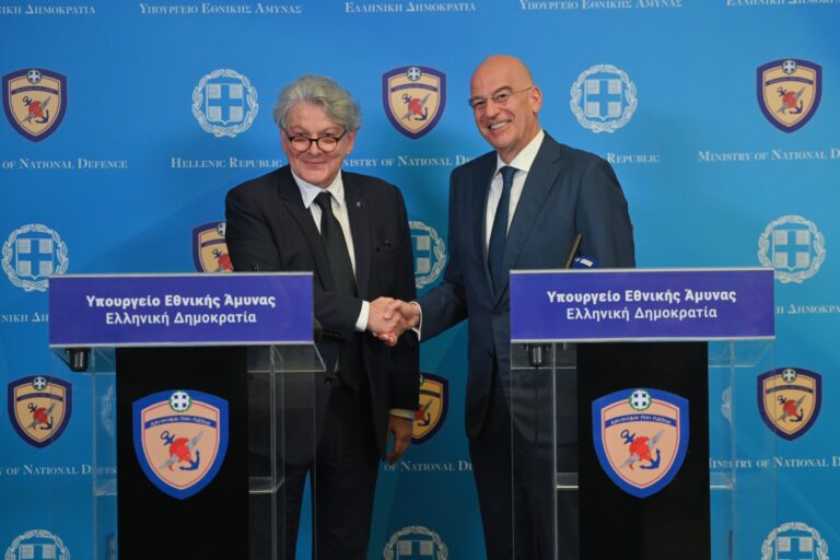 Δένδιας στη συνάντηση με τον Επίτροπο Εσωτ. Αγοράς της ΕΕ: Στη γειτονιά μας ένοπλες συγκρούσεις – Eστίες έτοιμες να αναφλεγούν
