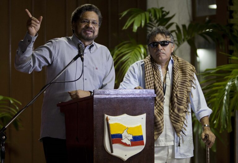 Κολομβία: Ο αντιφρονών των FARC «Iván Márquez» ξεκινά ειρηνευτικές συνομιλίες