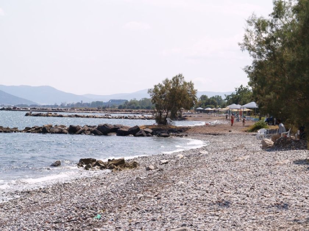 Ασφαλείς και κατάλληλες για κολύμπι οι παραλίες του Αλμυρού
