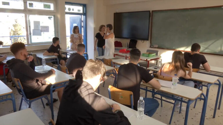 Ένθετο Παιδεία: Ο ρόλος των ψυχολόγων στα σχολεία αλλά και στις πανελλήνιες