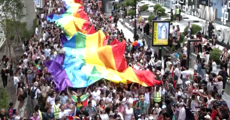 Europride 2024: Τα δικαιώματα της ΛΟΑΤΚΙ+ κοινότητας, η ουσία της διαφορετικότητας και οι “αόρατες” προκαταλήψεις