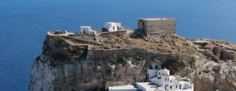 Σκύρος: Θετικά τα μηνύματα για την καλοκαιρινή σεζόν στο νησί με την άγρια ομορφιά και την πλούσια ιστορία