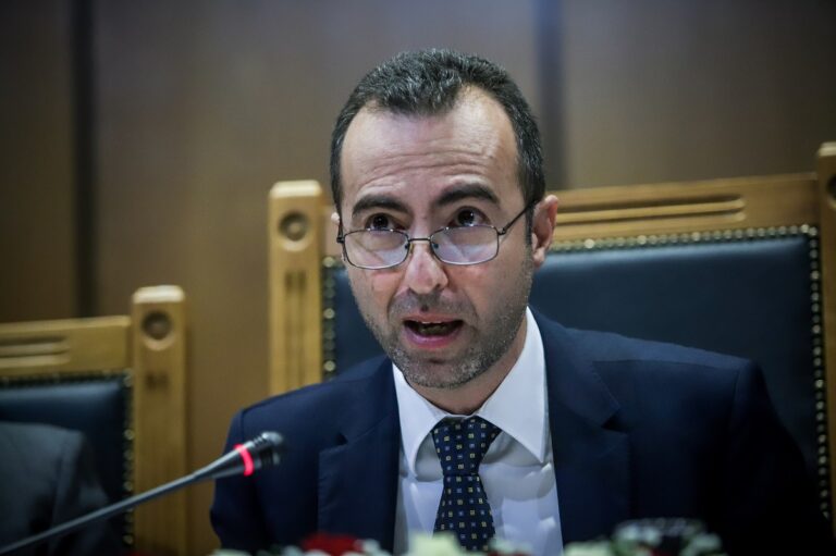 Χρ. Σεβαστίδης στο Πρώτο: Χάριν της τηλεθέασης κακοποιητές μεσημεριανών και πρωινών εκπομπών ευτελίζουν την νομική επιστήμη (audio)