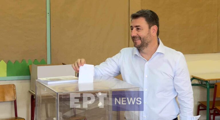 Ηράκλειο – Νίκος Ανδρουλάκης: “Σας ζητώ να μας εμπιστευτείτε και να είστε σίγουροι ότι δεν θα σας απογοητεύσουμε” (βίντεο)