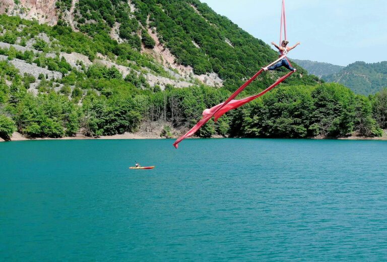 Δήμος Αργιθέας: Για πρώτη φορά aerial dance στη λίμνη Στεφανιάδας