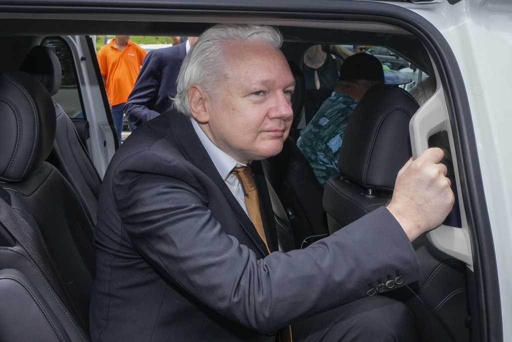 APTOPIX Julian Assange WikiLeaks