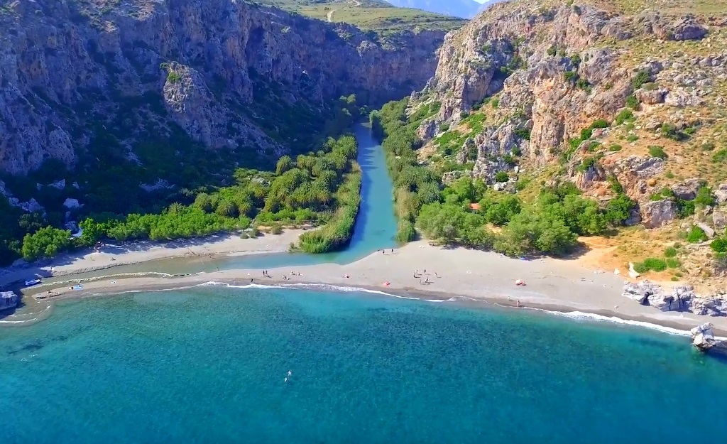 Ρέθυμνο: Που επιτρέπεται η κολύμβηση – Ποιες είναι οι απαγορευμένες περιοχές
