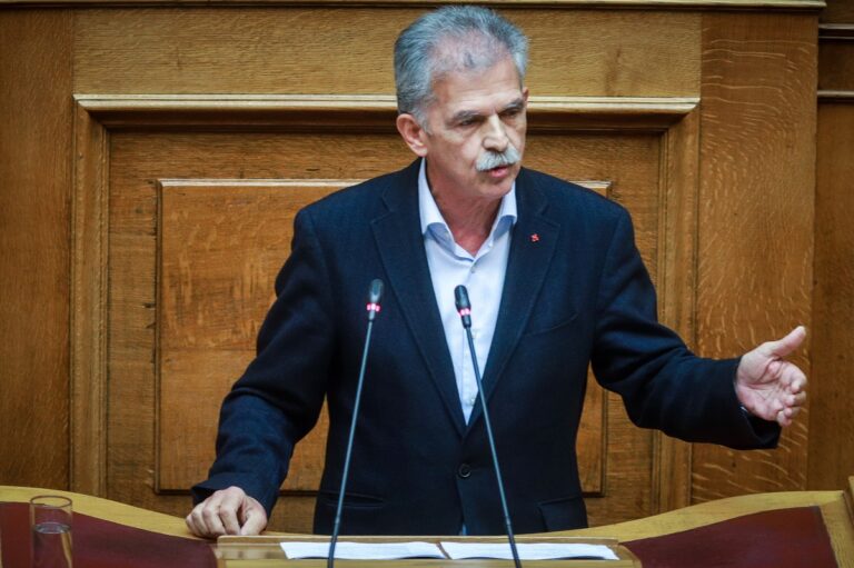 Σπ. Δανέλλης στο Πρώτο: Εμείς από τον ΣΥΡΙΖΑ δεν φεύγουμε-Το κόμμα αυτό το υπερασπιζόμαστε-Δεν είναι το κόμμα του κ. Κασσελάκη (audio)