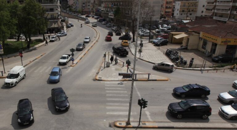 Πυρά μείζονος αντιπολίτευσης κατά δημοτικής αρχής για τον εσωτερικό δακτύλιο της Λάρισας