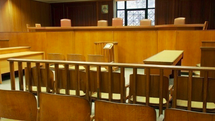 Απολογείται σήμερα ο γνωστός ποινικολόγος που κατηγορείται για ενδοοικογενειακή βία