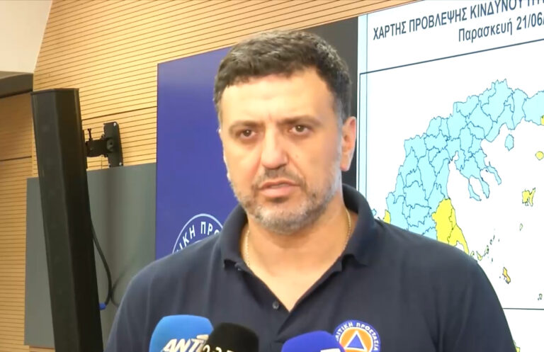Β. Κικίλιας: Σε 20 λεπτά οριοθετήθηκε η πυρκαγιά στον Μαραθώνα – Πολύ δύσκολες οι επόμενες ημέρες