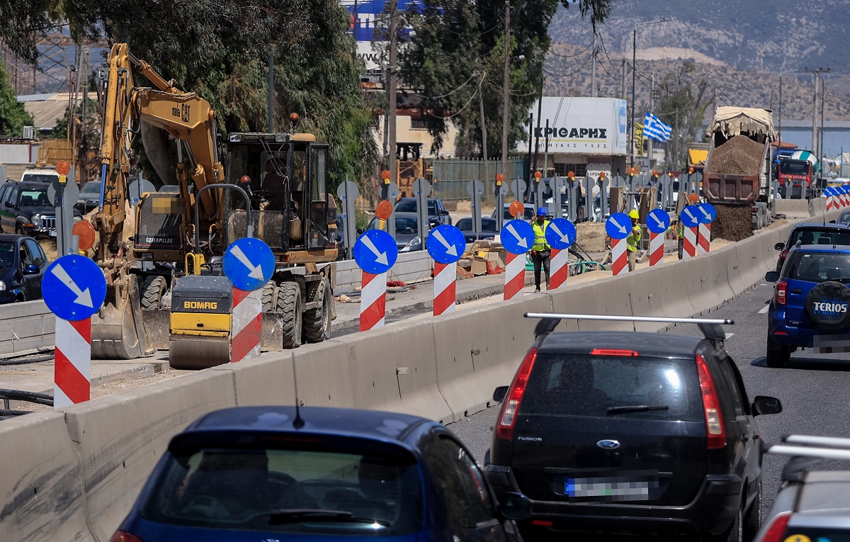 Κυκλοφοριακές ρυθμίσεις στη Λεωφόρο Ποσειδώνος έως το τέλος Ιουνίου