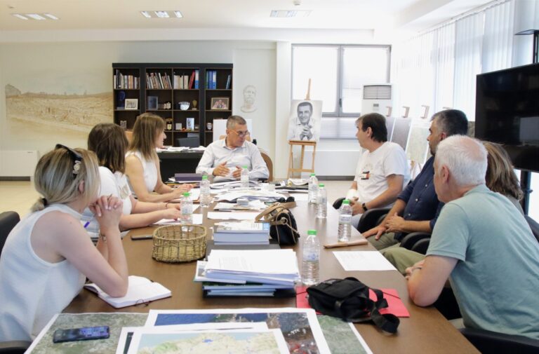 Έμπρακτη στήριξη της Περιφέρειας Θεσσαλίας σε ΚΕΘΕΑ και ΟΚΑΝΑ