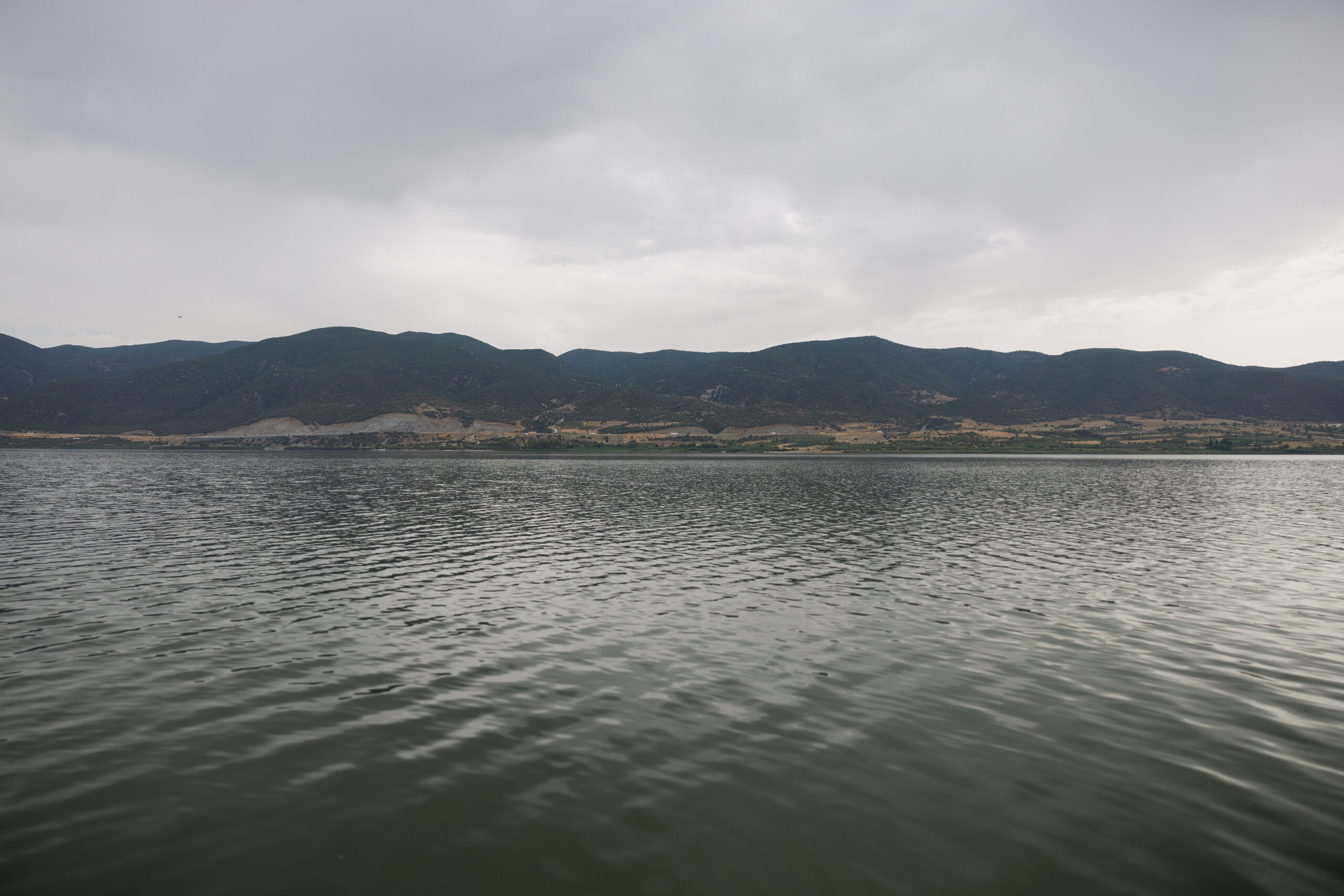 Τα νερά της λίμνης Βόλβης στο μικροσκόπιο των επιστημόνων – Σταθερά μέτρια η κατάστασή της τα τελευταία 12 χρόνια