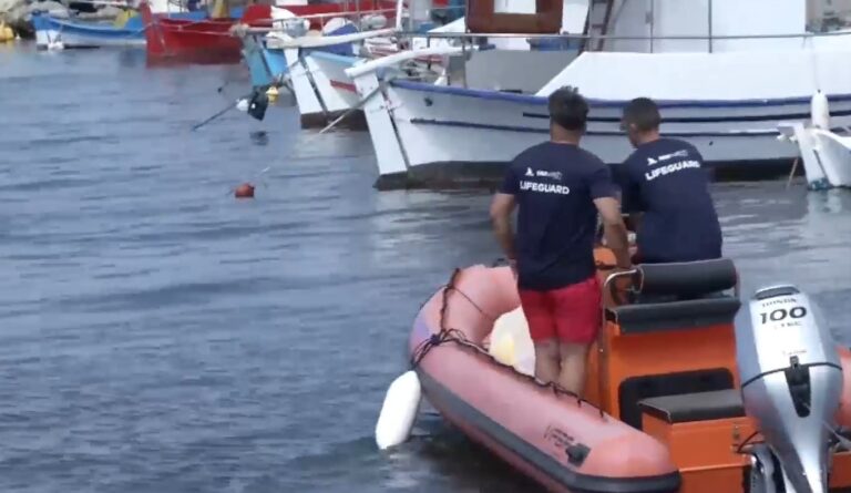 Ναυαγοσώστες εν δράσει στις παραλίες του δήμου Θερμαϊκού
