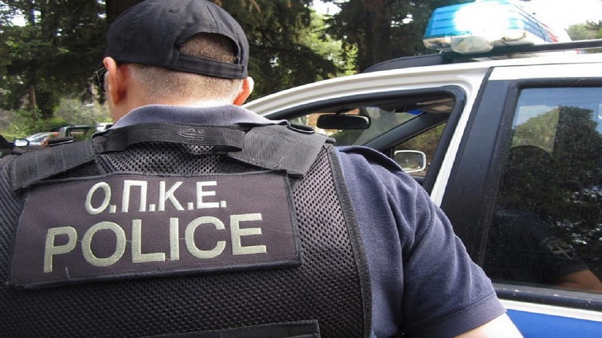 Χανιά: Έπιασαν 80χρονο με πιστόλι και φυσίγγια στην κατοχή του