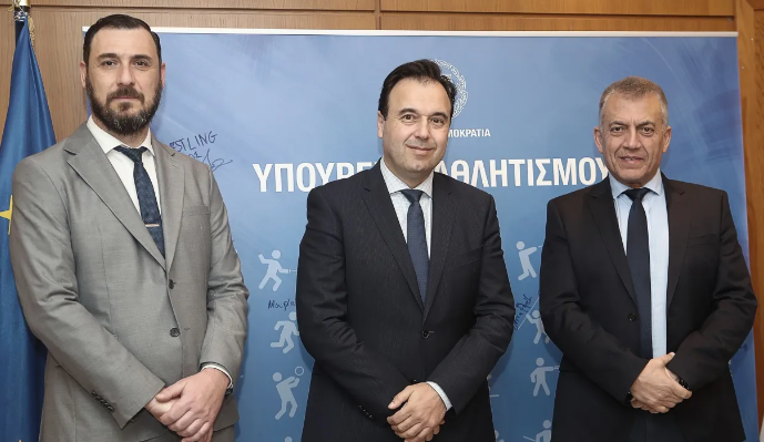 Συνάντηση Βρούτση, Παπαστεργίου και Λυσάνσρου για την εφαρμογή του ψηφιακού εισιτηρίου και τη σύμβαση για το VAR