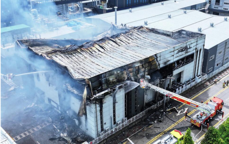 Νότια Κορέα: Τουλάχιστον 16 νεκροί, 5 αγνοούμενοι ύστερα από πυρκαγιά σε εργοστάσιο κατασκευής μπαταριών λιθίου