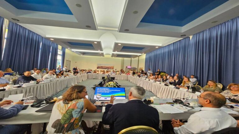 Γ. Χατζημάρκος: Δεν χάσαμε ούτε ευρώ από τους ευρωπαϊκούς πόρους για το Νότιο Αιγαίο