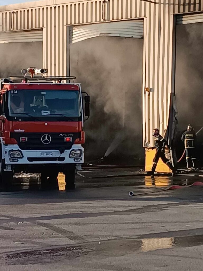 Αυτοψία στο καμένο εργοστάσιο της ΔΕΔΙΣΑ Χανίων από τον Γενικό Γραμματέα Διαχείρισης Απορριμμάτων