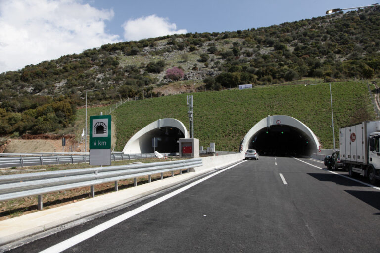 Πιερία: Κυκλοφοριακές ρυθμίσεις λόγω συντήρησης σηράγγων του αυτοκινητοδρόμου