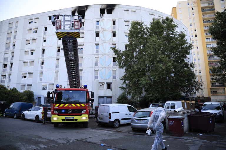 Γαλλία: Επτά νεκροί από πυρκαγιά σε πολυκατοικία στη Νίκαια – Υποψίες για εμπρησμό