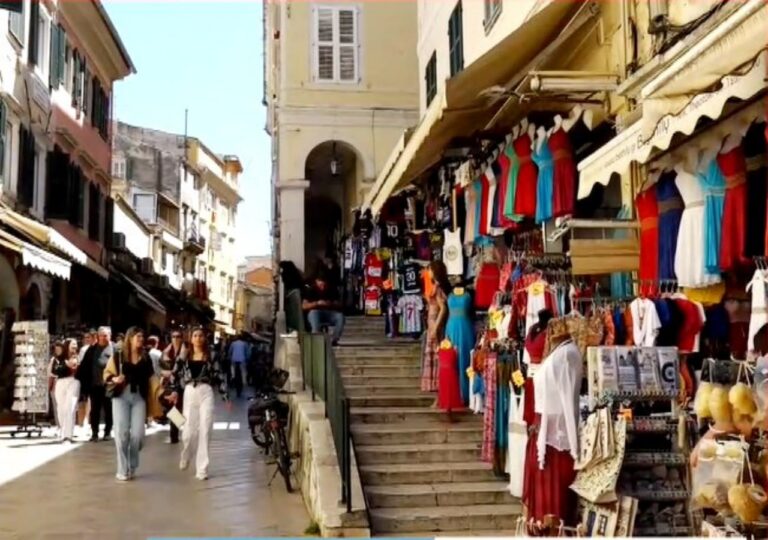 Μέτρα κατά του Υπερτουρισμού – Στο κόκκινο η πόλη της Κερκύρας