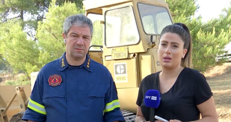 K. Tσίγκας, πρ. Αξιωματικών Πυροσβεστών: Γίνονται ρίψεις για να μειώσουμε τη θερμοκρασία στα καμένα – Αναζωπυρώσεις καθ’ όλη την ημέρα