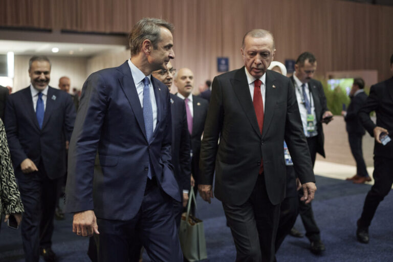 Συνάντηση Μητσοτάκη – Ερντογάν: Αίτημα του πρωθυπουργού για επανέναρξη των συνομιλιών στο Κυπριακό – Προειδοποιήσεις στα Σκόπια