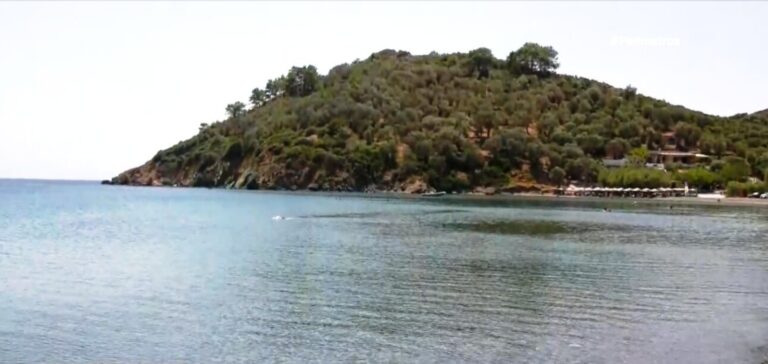 Η Λέσβος με 29 γαλάζιες σημαίες