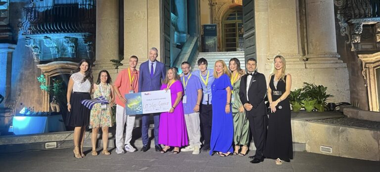 Σικελία: Βραβείο επιλογής κοινού για την ελληνική μαθητική start up “Let’s Go” στον πανευρωπαϊκό διαγωνισμό νεανικής επιχειρηματικότητας GEN-E